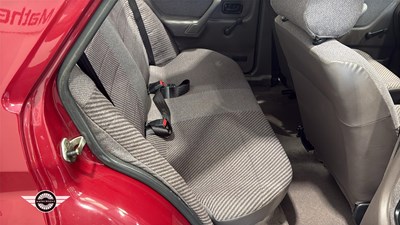 Lot 600 - 1988 FORD ORION L
