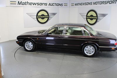 Lot 4 - 1995 JAGUAR SOVEREIGN
