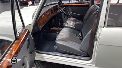 Lot 709 - 1970 VANDEN PLAS 1300 PRINCESS