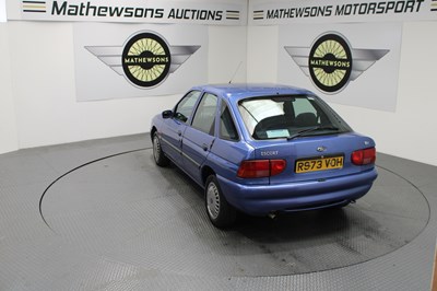 Lot 20 - 1998 FORD ESCORT LX