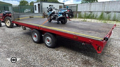 Lot 141 - TRAILER WITH RAMPS
