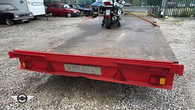 Lot 141 - TRAILER WITH RAMPS