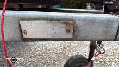 Lot 141 - TRAILER WITH RAMPS