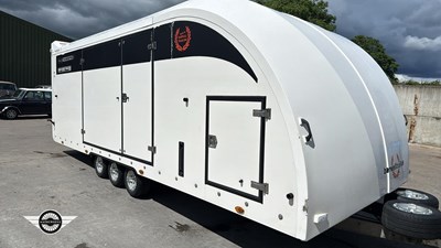Lot 71 - BRIAN JAMES COVERED RACE TRAILER