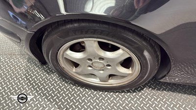 Lot 385 - 2003 MERCEDES SLK 230 KOMPRESSOR AUTO