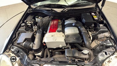 Lot 385 - 2003 MERCEDES SLK 230 KOMPRESSOR AUTO