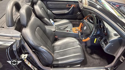 Lot 385 - 2003 MERCEDES SLK 230 KOMPRESSOR AUTO