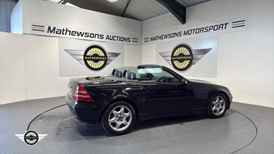 Lot 385 - 2003 MERCEDES SLK 230 KOMPRESSOR AUTO
