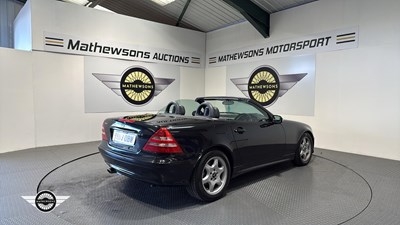 Lot 385 - 2003 MERCEDES SLK 230 KOMPRESSOR AUTO