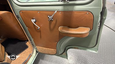 Lot 378 - 1953 AUSTIN A40