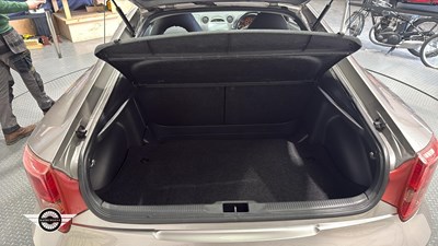 Lot 18 - 2005 TOYOTA CELICA VVTL-I GT