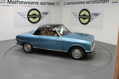 Lot 34 - 1973 PEUGEOT 304