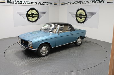 Lot 34 - 1973 PEUGEOT 304