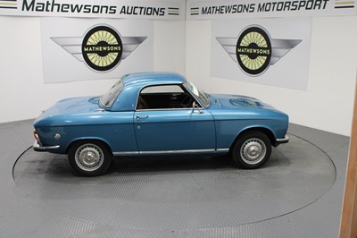 Lot 38 - 1974 PEUGEOT 304 CABRIOLET