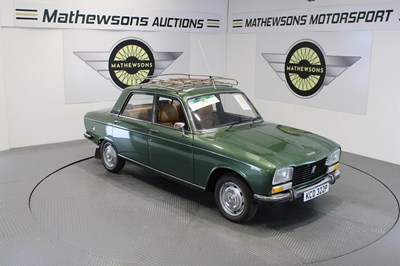 Lot 104 - 1975 PEUGEOT 304
