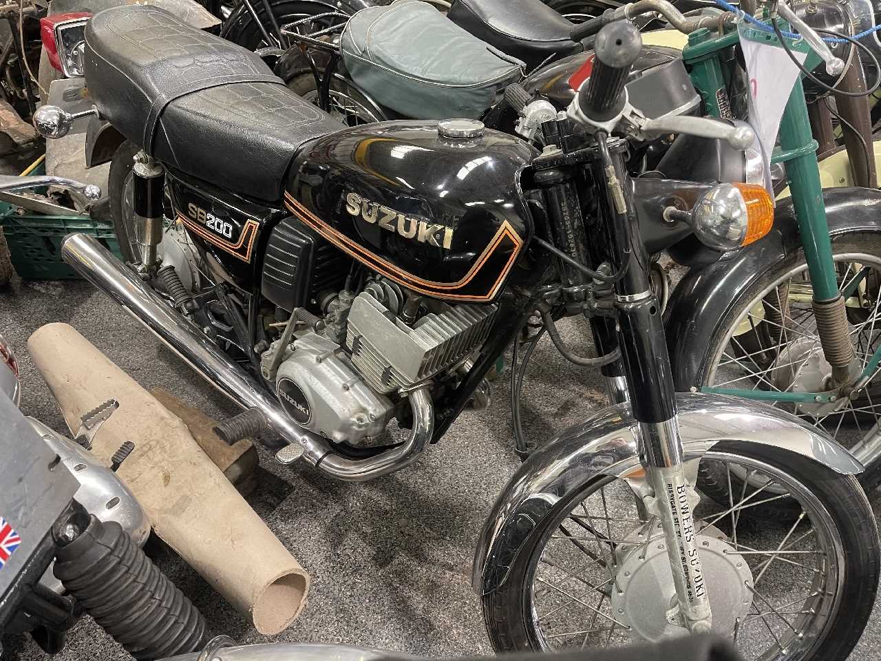 Lot 24 - 1980 SUZUKI SB200