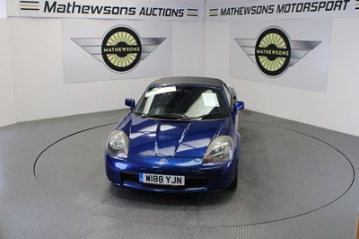 Lot 48 - 2000 TOYOTA MR2 ROADSTER VVTI