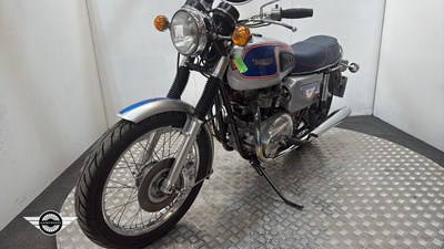Lot 138 - 1977 TRIUMPH BONNEVILLE 750 SILVER JUBILEE