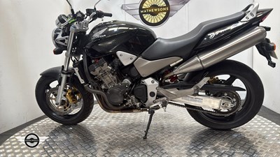 Lot 76 - 2008 HONDA CB 900 F-5