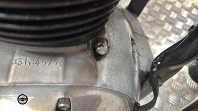 Lot 89 - 1956 GILERA B300 EXTRA