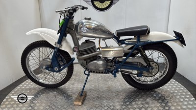 Lot 92 - 1965 GREEVES 24 TFS