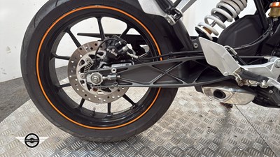 Lot 33 - 2013 KTM DUKE R 2300