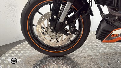 Lot 33 - 2013 KTM DUKE R 2300
