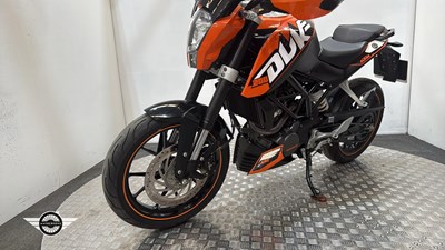 Lot 33 - 2013 KTM DUKE R 2300