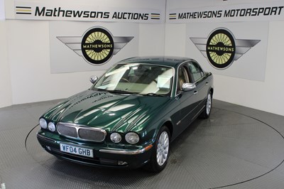 Lot 133 - 2004 JAGUAR XJ6 V6 SE AUTO