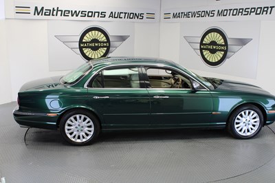 Lot 133 - 2004 JAGUAR XJ6 V6 SE AUTO