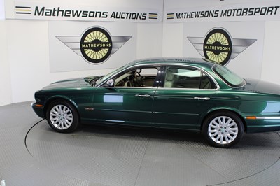 Lot 133 - 2004 JAGUAR XJ6 V6 SE AUTO