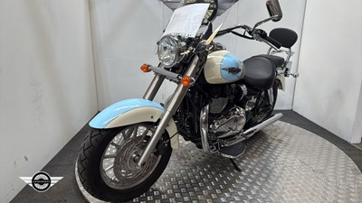 Lot 47 - 2016 TRIUMPH BONNEVILLE AMERICA 865