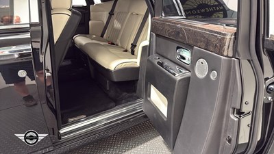 Lot 748 - 2006 ROLLS ROYCE PHANTOM AUTO