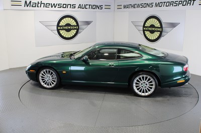 Lot 323 - 2004 JAGUAR XK8 COUPE AUTO