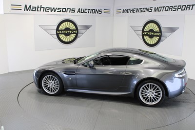 Lot 303 - 2010 ASTON MARTIN VANTAGE V8 AUTO