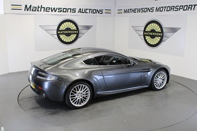 Lot 303 - 2010 ASTON MARTIN VANTAGE V8 AUTO