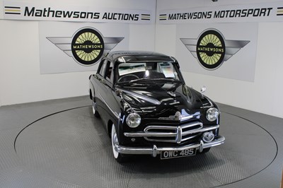Lot 302 - 1954 VAUXHALL VELOX
