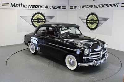 Lot 302 - 1954 VAUXHALL VELOX