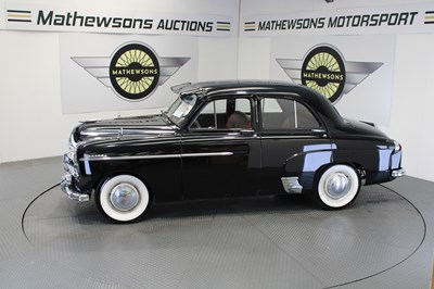 Lot 302 - 1954 VAUXHALL VELOX