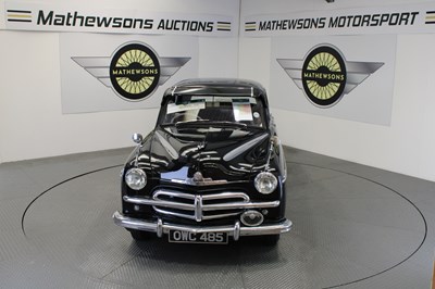 Lot 302 - 1954 VAUXHALL VELOX