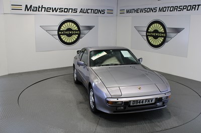Lot 299 - 1987 PORSCHE 944 AUTO