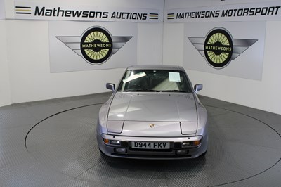 Lot 299 - 1987 PORSCHE 944 AUTO