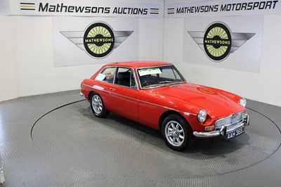 Lot 252 - 1970 MG B GT
