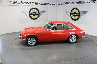 Lot 252 - 1970 MG B GT