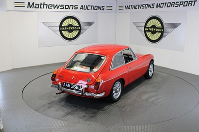 Lot 252 - 1970 MG B GT
