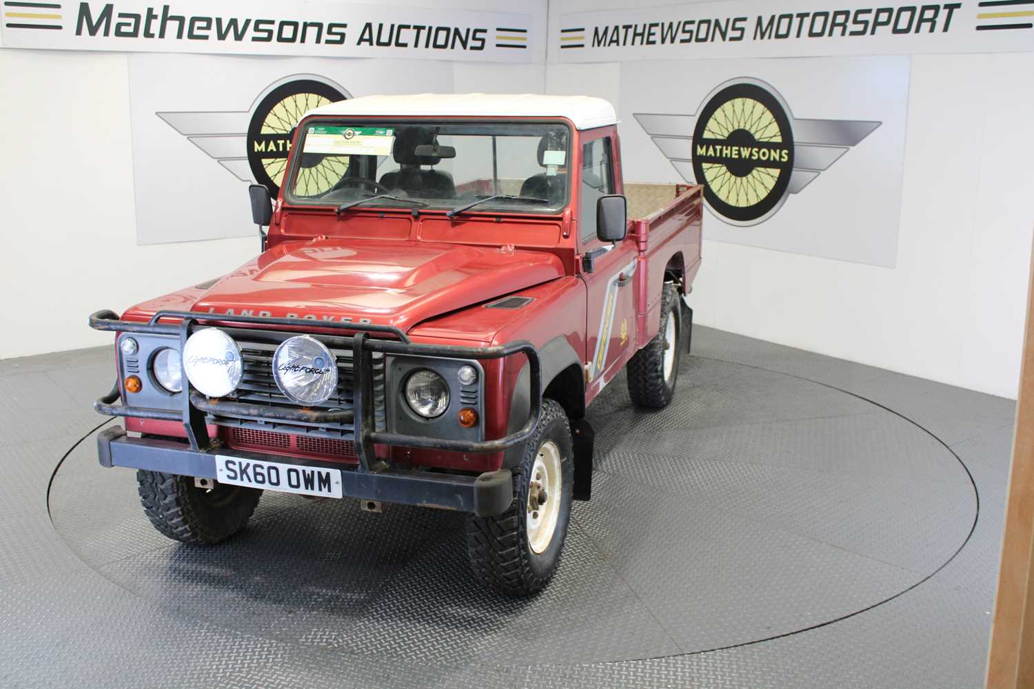 Lot 290 - 2010 LAND ROVER DEFENDER 110 HCPU TD