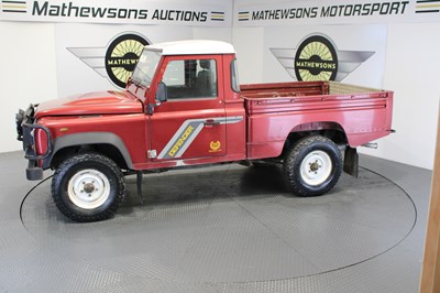 Lot 290 - 2010 LAND ROVER DEFENDER 110 HCPU TD