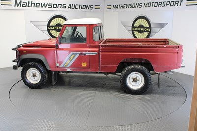 Lot 290 - 2010 LAND ROVER DEFENDER 110 HCPU TD
