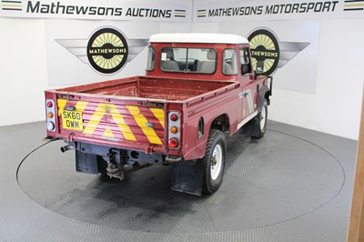 Lot 290 - 2010 LAND ROVER DEFENDER 110 HCPU TD