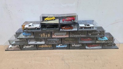 Lot 783 - BOX OF JAMES BOND 007 SCALE MODEL CARS